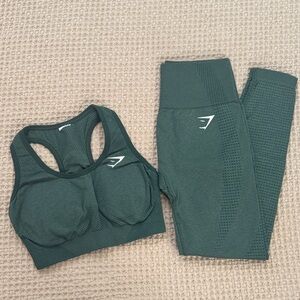 Gymshark | Vital Seamless | Women | Small| Dark Green Sports Bra & Leggings Set